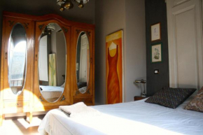 Отель Acacia Firenze Apartments Cumino-Cannella-Curry  Флоренция